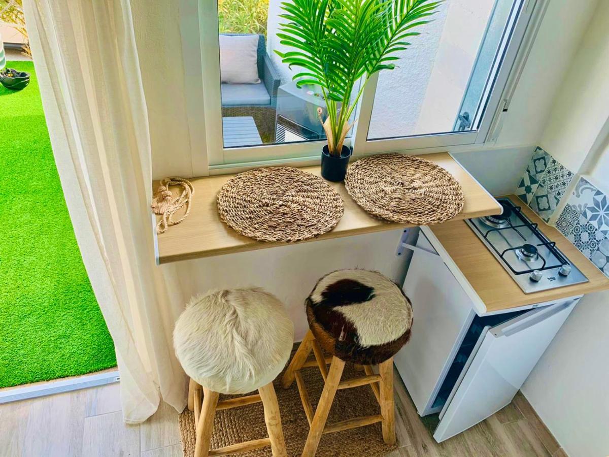 Casa Julia with swimming pool Apartment Cautivador Bagian luar foto