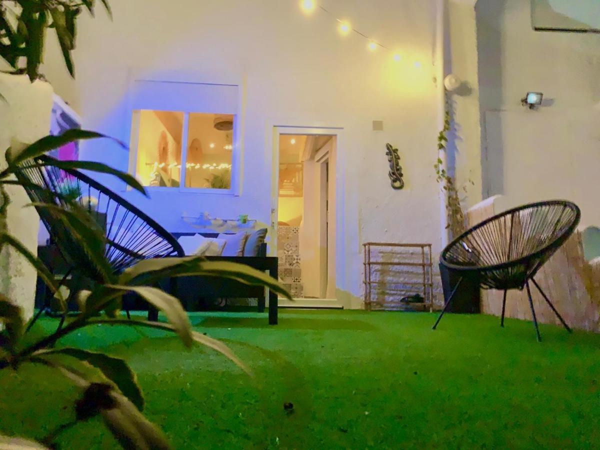 Casa Julia with swimming pool Apartment Cautivador Bagian luar foto